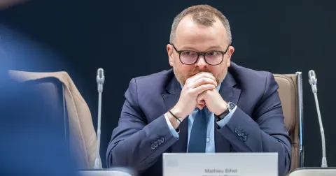 Mathieu, Bihet, Photo, Assis.